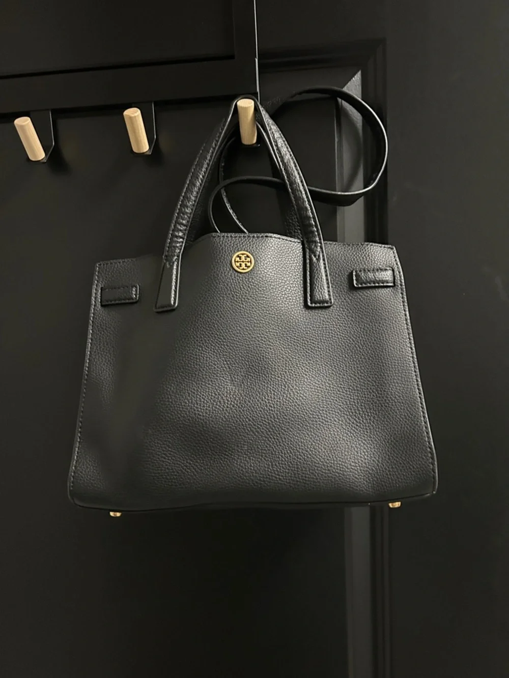 Tory Burch classic tory
